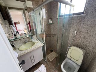 Apartamento Para Alugar com 4 quartos 3 suítes no bairro Guararapes em Fortaleza