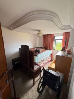 Apartamento Para Alugar com 4 quartos 3 suítes no bairro Guararapes em Fortaleza