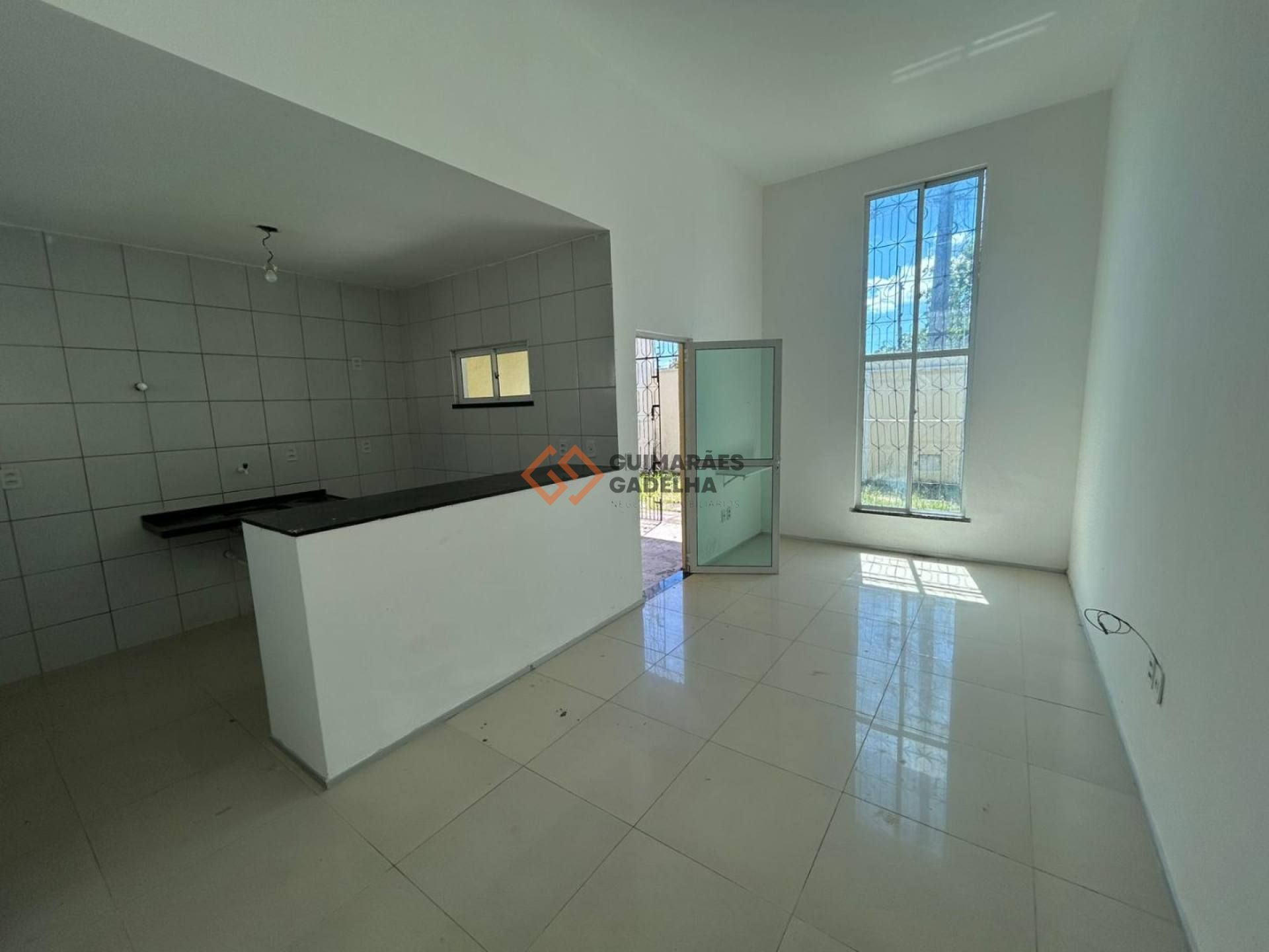Casa Para Vender com 2 quartos 1 suítes no bairro Precabura em Eusébio