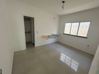 Casa Para Vender com 2 quartos 1 suítes no bairro Precabura em Eusébio