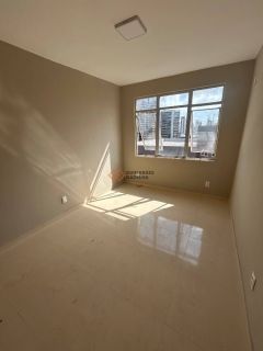 Apartamento Para Vender com 3 quartos 2 suítes no bairro Cocó em Fortaleza