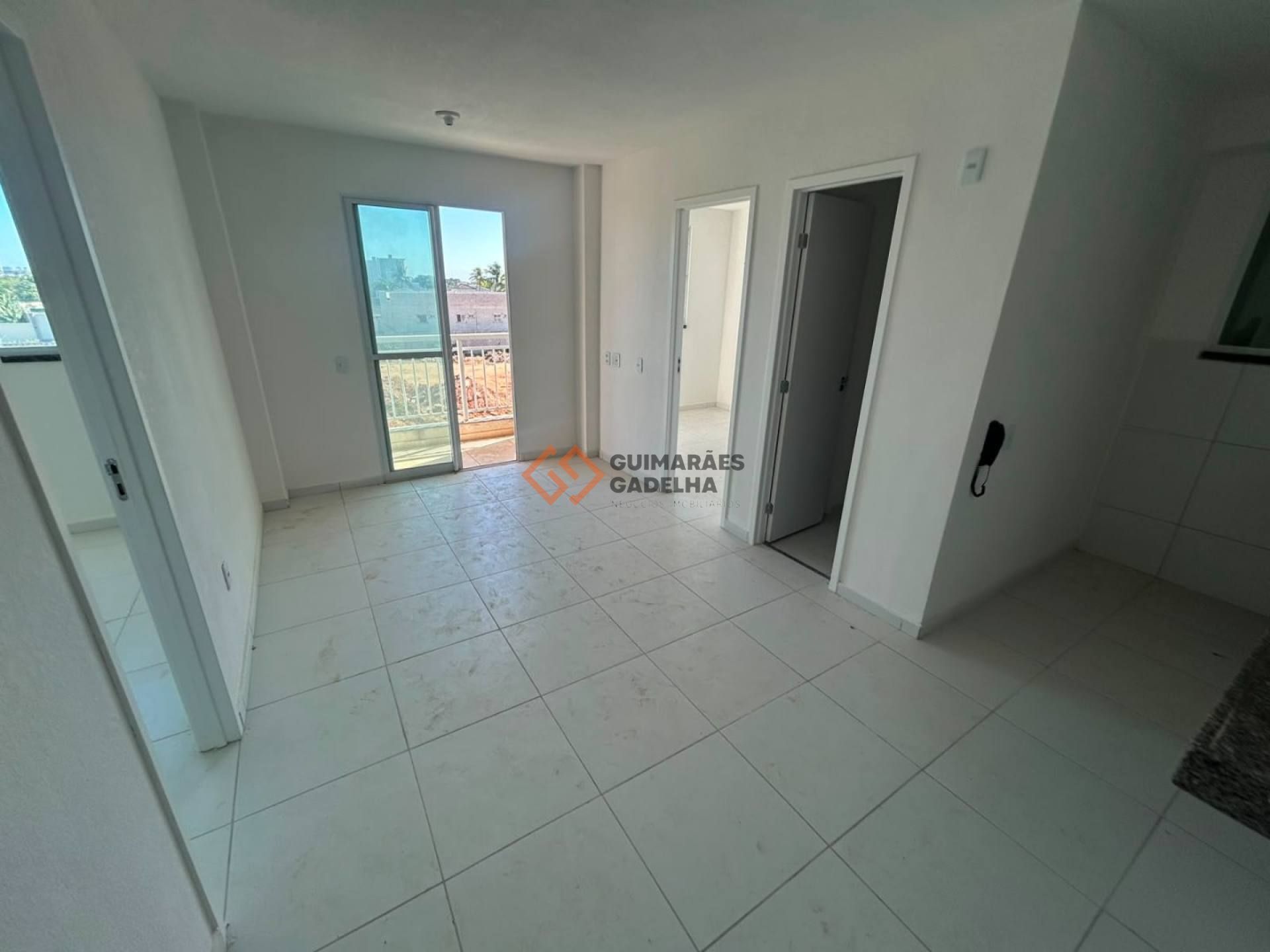 Apartamento Para Vender com 2 quartos 1 suítes no bairro Coité em Eusébio