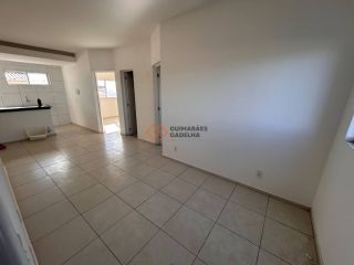 Apartamento Para Vender com 2 quartos 1 suítes no bairro Paumirim em Caucaia