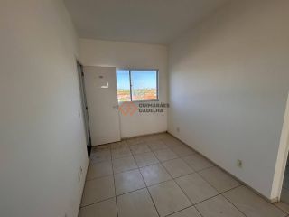Apartamento Para Vender com 2 quartos 1 suítes no bairro Paumirim em Caucaia