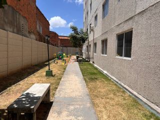 Apartamento Para Alugar com 2 quartos no bairro Esperança em Fortaleza