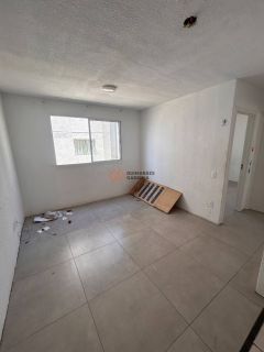 Apartamento Para Alugar com 2 quartos no bairro Esperança em Fortaleza
