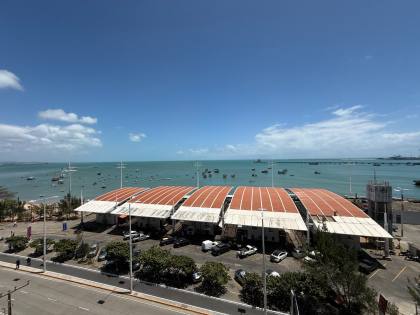 Apartamento Para Vender com 5 quartos 4 suítes no bairro Mucuripe em Fortaleza