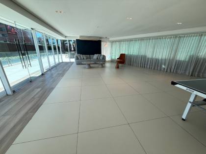 Apartamento Para Vender com 5 quartos 4 suítes no bairro Mucuripe em Fortaleza