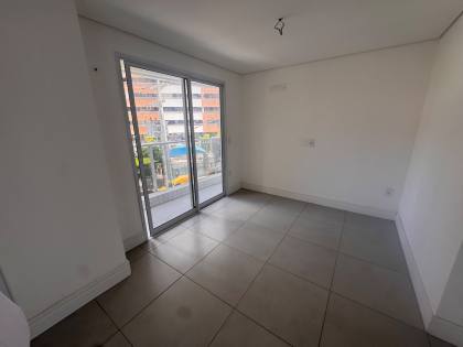 Apartamento Para Vender com 3 quartos 2 suítes no bairro Cocó em Fortaleza