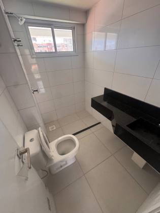 Apartamento Para Vender com 3 quartos 2 suítes no bairro Cocó em Fortaleza