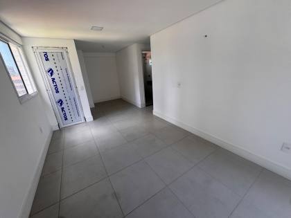Apartamento Para Vender com 3 quartos 2 suítes no bairro Cocó em Fortaleza