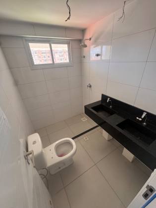 Apartamento Para Vender com 3 quartos 2 suítes no bairro Cocó em Fortaleza