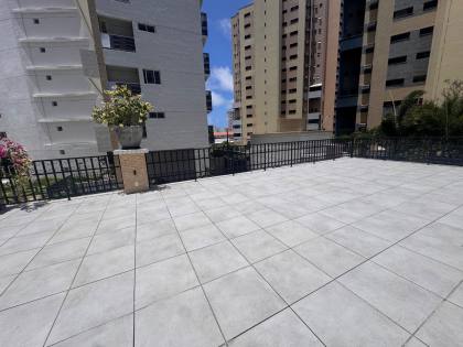 Apartamento Para Vender com 3 quartos 2 suítes no bairro Cocó em Fortaleza