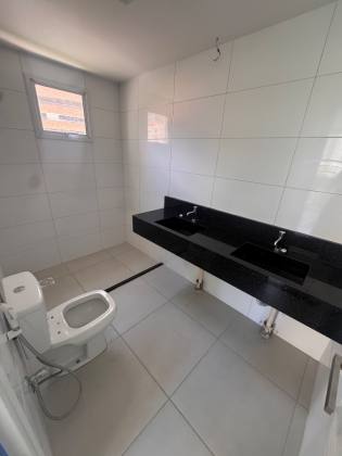 Apartamento Para Vender com 3 quartos 2 suítes no bairro Cocó em Fortaleza [DUPLICADO]
