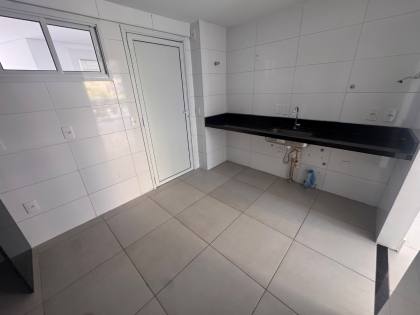 Apartamento Para Vender com 3 quartos 2 suítes no bairro Cocó em Fortaleza [DUPLICADO]