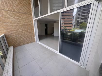 Apartamento Para Vender com 3 quartos 2 suítes no bairro Cocó em Fortaleza [DUPLICADO]