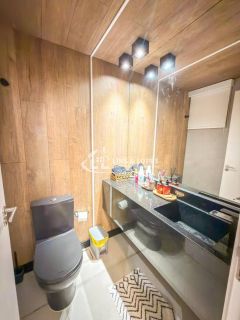 Linda casa no condomínio com porteira fechada