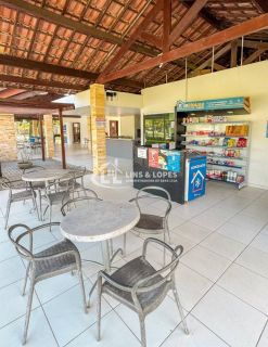 Casa com porteira fechada no Condomínio Granville