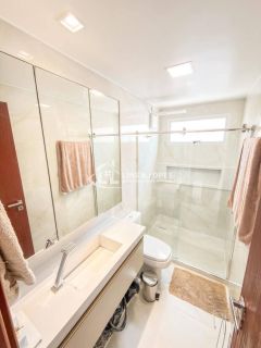 Casa com porteira fechada no Condomínio Granville