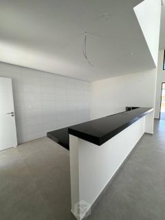 casa a venda no enseada da lagoa
