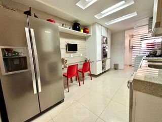 Apartamento nascente com 118m², 2 suítes e varanda gourmet mobiliada – alto padrão e conforto completo!