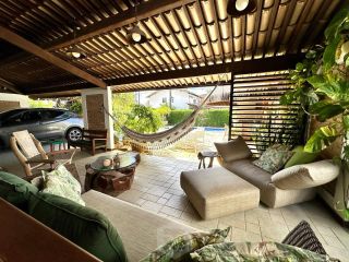 Casa ampla e reformada com 3 suítes, piscina e área gourmet completa – 500m² de terreno