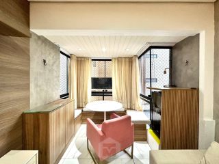 Apartamento reformado e mobiliado à venda no melhor da Ponta Verde – 90,83 m² | 3 Quartos | 1 Suíte com Closet