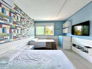 casa de alto padrão - no condominio angra de ipioca