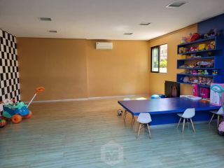 Apartamento com 3 quartos no coração da Ponta verde!!!