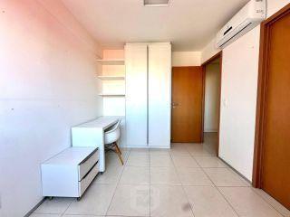 Apartamento com 3 quartos no coração da Ponta verde!!!