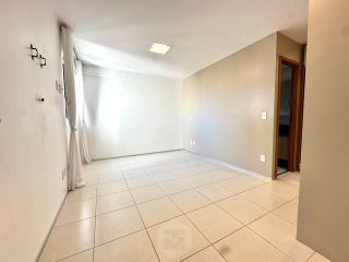 Apartamento com 3 quartos no coração da Ponta verde!!!