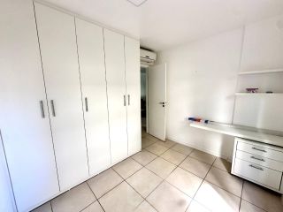 Apartamento 2 quartos porteira fechada na Jatiúca