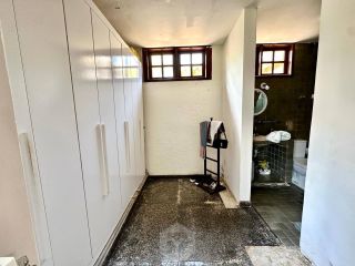 CASA COM 3 QUARTOS NA JACARERICA COM 280M²