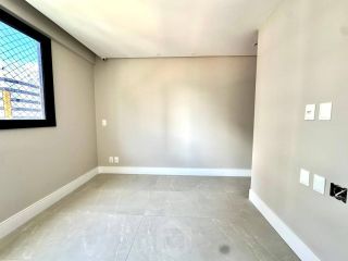 Apartamento 3 suites na Ponta Verde