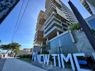 STUDIO COM SACADA E VISTA PARA O MAR DE PAJUÇARA