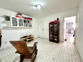 Apartamento Espacoso na Ponta Verde a 40m do mar