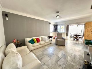 Apartamento Espacoso na Ponta Verde a 40m do mar