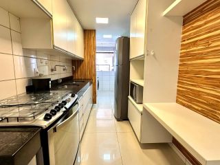 3 quartos na melhor terminação do Prédio, nascente na Jatiúca