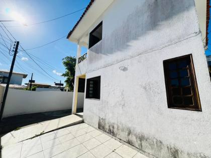 CASA 3 QUARTOS NO FEITOSA