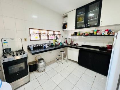 CASA 3 QUARTOS NO FEITOSA