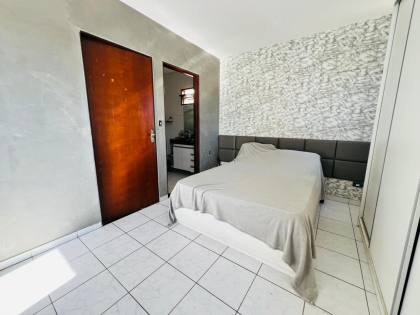 CASA 3 QUARTOS NO FEITOSA