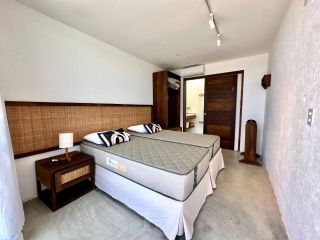 Cobertura Garden exclusiva na Praia do Marceneiro – mobiliada, equipada e a 100m do mar