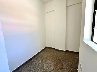 Apartamento reformado 3 quartos, ventilado e com excelente planta