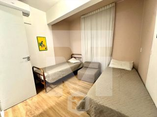 Apartamento mobiliado com 3 quartos a 350m da praia na Ponta Verde – 88m² | Nascente