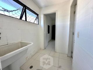 Aluguel à Beira Mar de Ponta Verde - 3 quartos