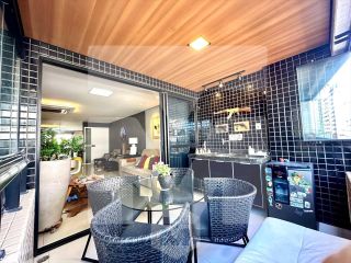 Apartamento 3 suítes na Ponta Verde!