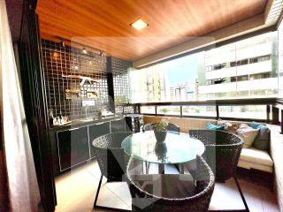 Apartamento 3 suítes na Ponta Verde!
