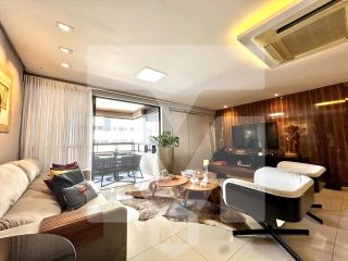 Apartamento 3 suítes na Ponta Verde!