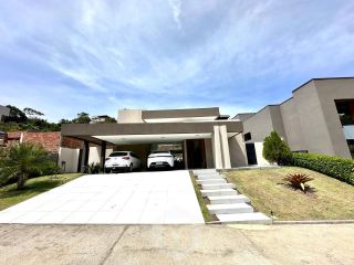 Casa 100% térrea de Alto Padrão à Venda – Condomínio Green Park | Guaxuma