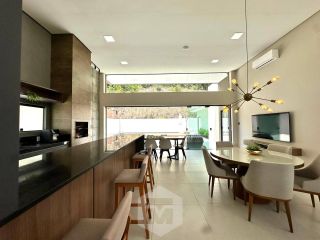 Casa 100% térrea de Alto Padrão à Venda – Condomínio Green Park | Guaxuma
